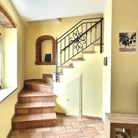 Monferrato Street House * Calliano (Piedmont)
